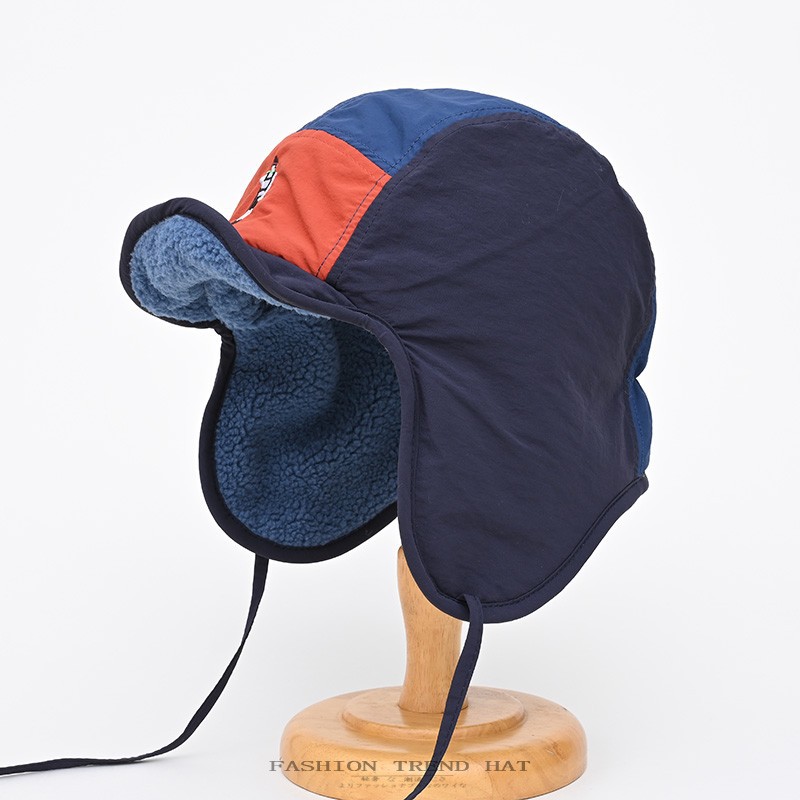 หมวกบอมเบอร์สไตล์เรโทรแบบแพทช์ - Corduroy Cap 5 Panel บทวิจารณ์และราคา